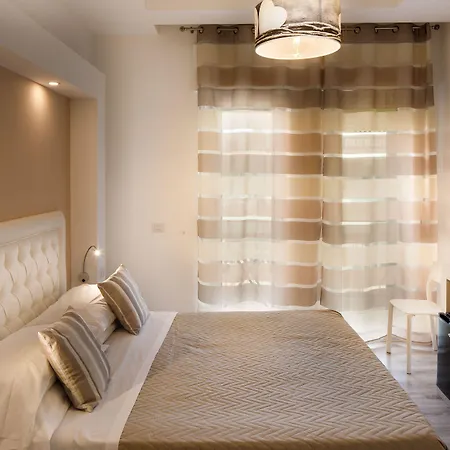 Comfort Con Piscina 4* Sorrento