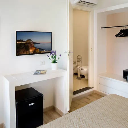 Comfort Con Piscina Гостьовий будинок