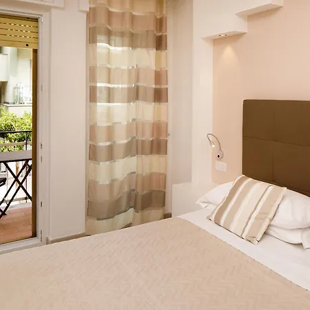 ゲストハウス Comfort Con Piscina 4*