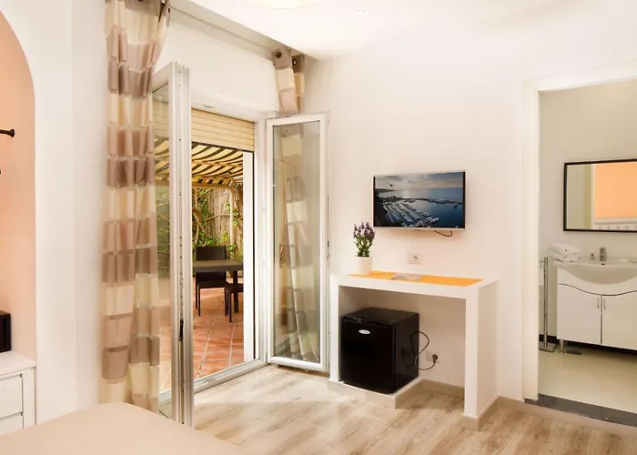 Comfort Con Piscina 4*