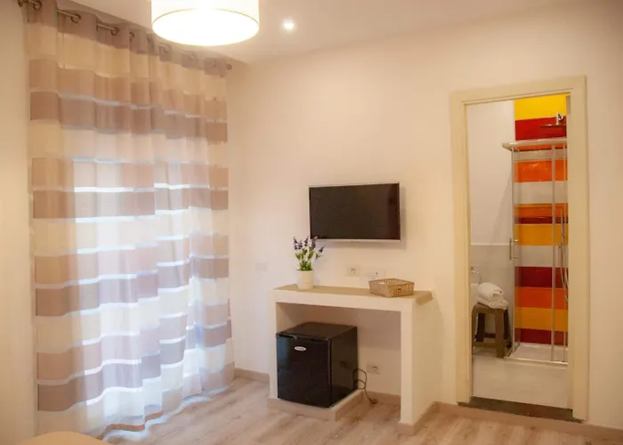 Konukevi Comfort Con Piscina 4*